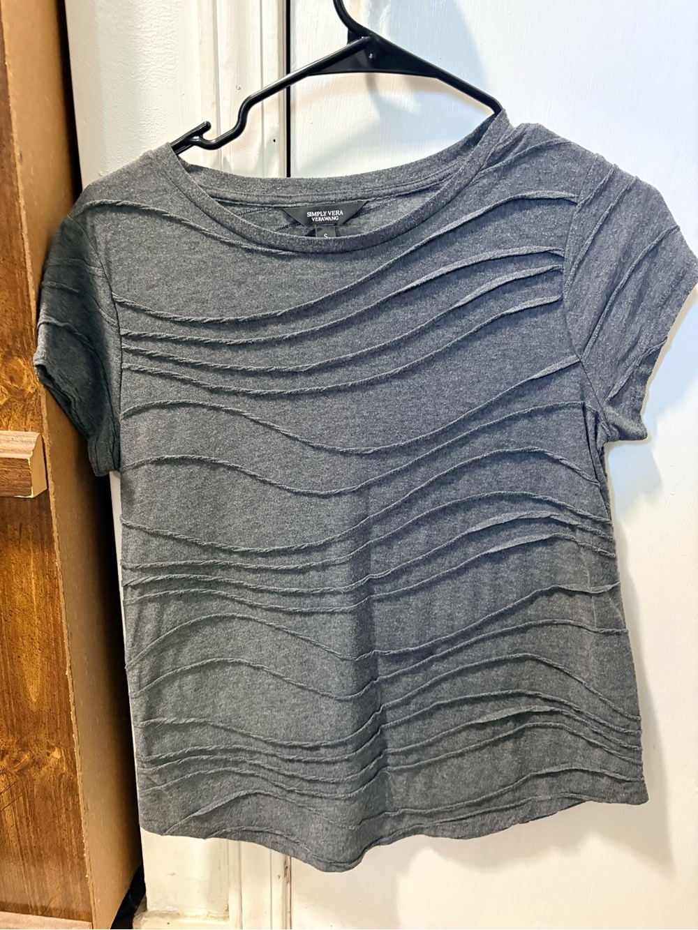 Simply Vera Vera Wang Charcoal Gray Short Sleeve Textured Tee